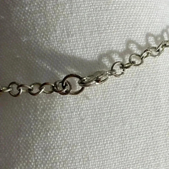 Silver tone petal necklace 17” - Picture 6 of 12